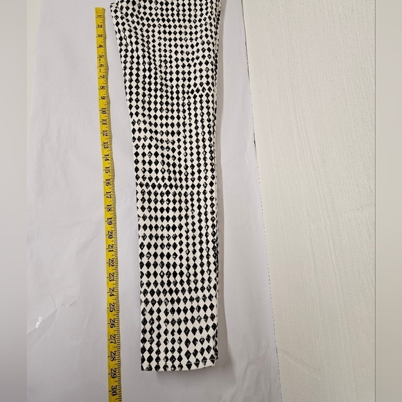 PAIGE Denim Verdugo Skinny Jeans in Diamond Checkerboard White and Black Sz 28 - Picture 12 of 13